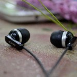 スマホにイヤホンを指しても音が聞こえない場合の対処ってどうするの?