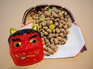 節分といえば恵方巻きに豆まきだけどどっちが先？