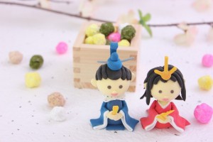 ひな祭りのお祝い金額っていくらが妥当なのだろう？