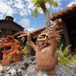 修学旅行で沖縄に行く時の服装なんですが5月だともう夏服なのかな?