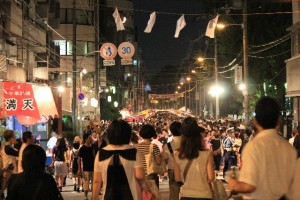 大阪天神祭の花火の時間は何時から何時まで？