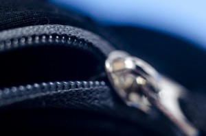 チャックが閉まらない場合に自分でできる直し方ってどうするの？