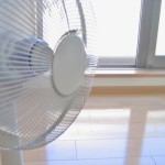 サーキュレーターと扇風機の違いは何ですか？