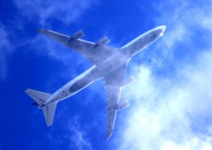 海外旅行の持ち物って女性の場合持っていったほうがいいものってなに？