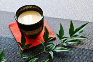 甘酒ですが酒粕と麹とでは違いはなに？効果や効能的にはどうなの？