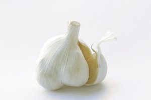 にんにくの臭いを消す方法って？どうすればはやく消えてくれるの？