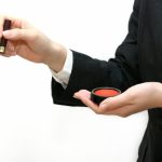 シャチハタと朱肉のインクの違いってあるのかな?補充しても大丈夫?