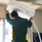 エアコンの臭いなんですが掃除しても取れないのはなぜ?