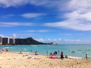 ぽっちゃりようの水着の色やデザインでなるべく体型をカバーできるのは？