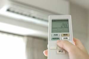 クーラーが冷えない 原因はなんだろう?掃除を頼んでみた結果。。。