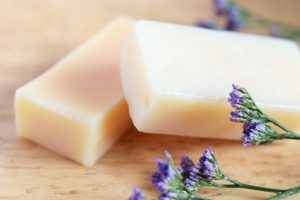 固形石鹸の置き場所ってどうしてます？ヌルヌルして嫌ですよね？